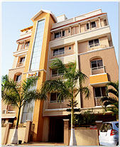 View Service Apartments with full kitchen in Rajkot, Gujarat